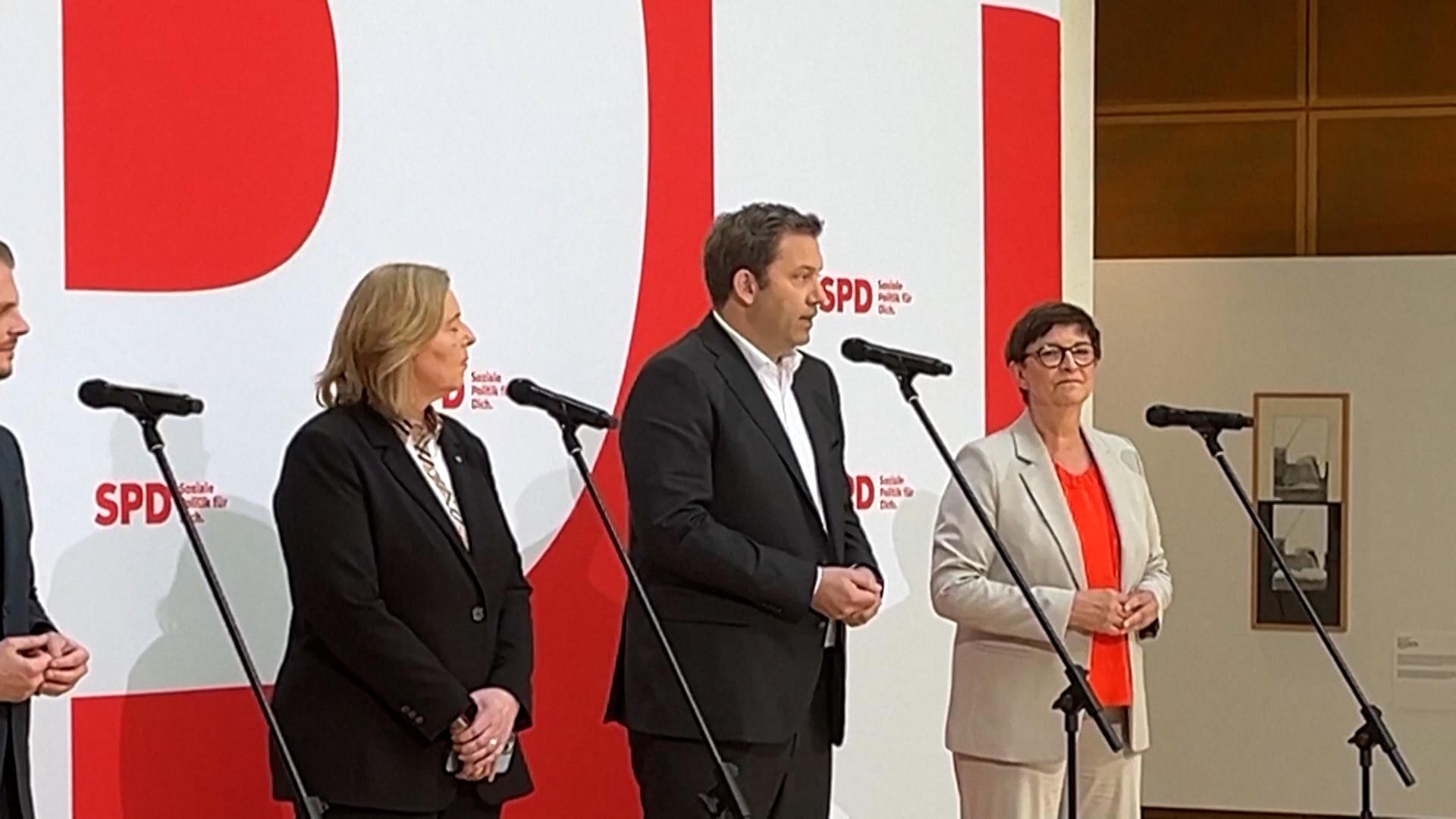 Die SPD stellt ihre Parteispitze neu auf. Über die zwei neuen Personalien soll dann Ende Juni auf dem Parteitag in Berlin entschieden werden. 