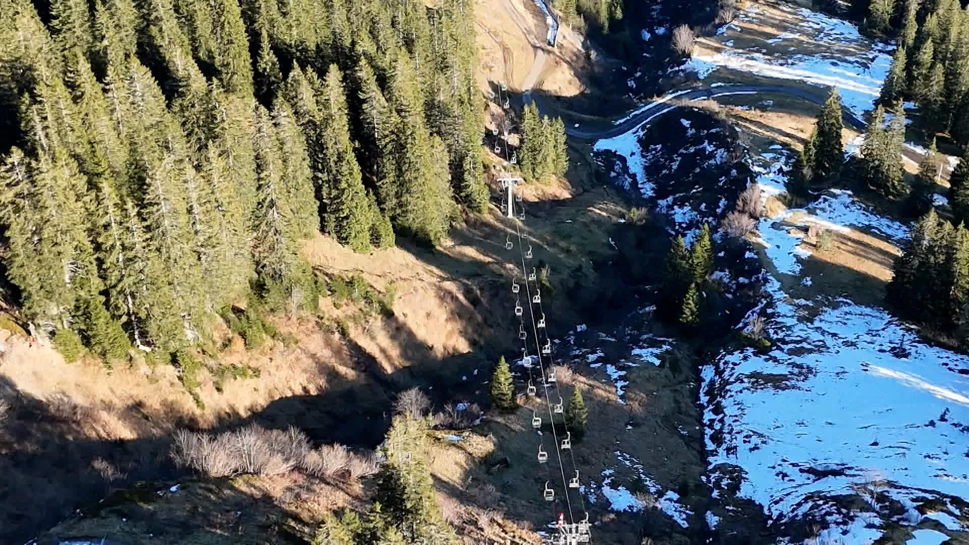 Die Lifttrasse führt teilweise durch das Naturschutzgebiet Allgäuer Hochalpen. 
