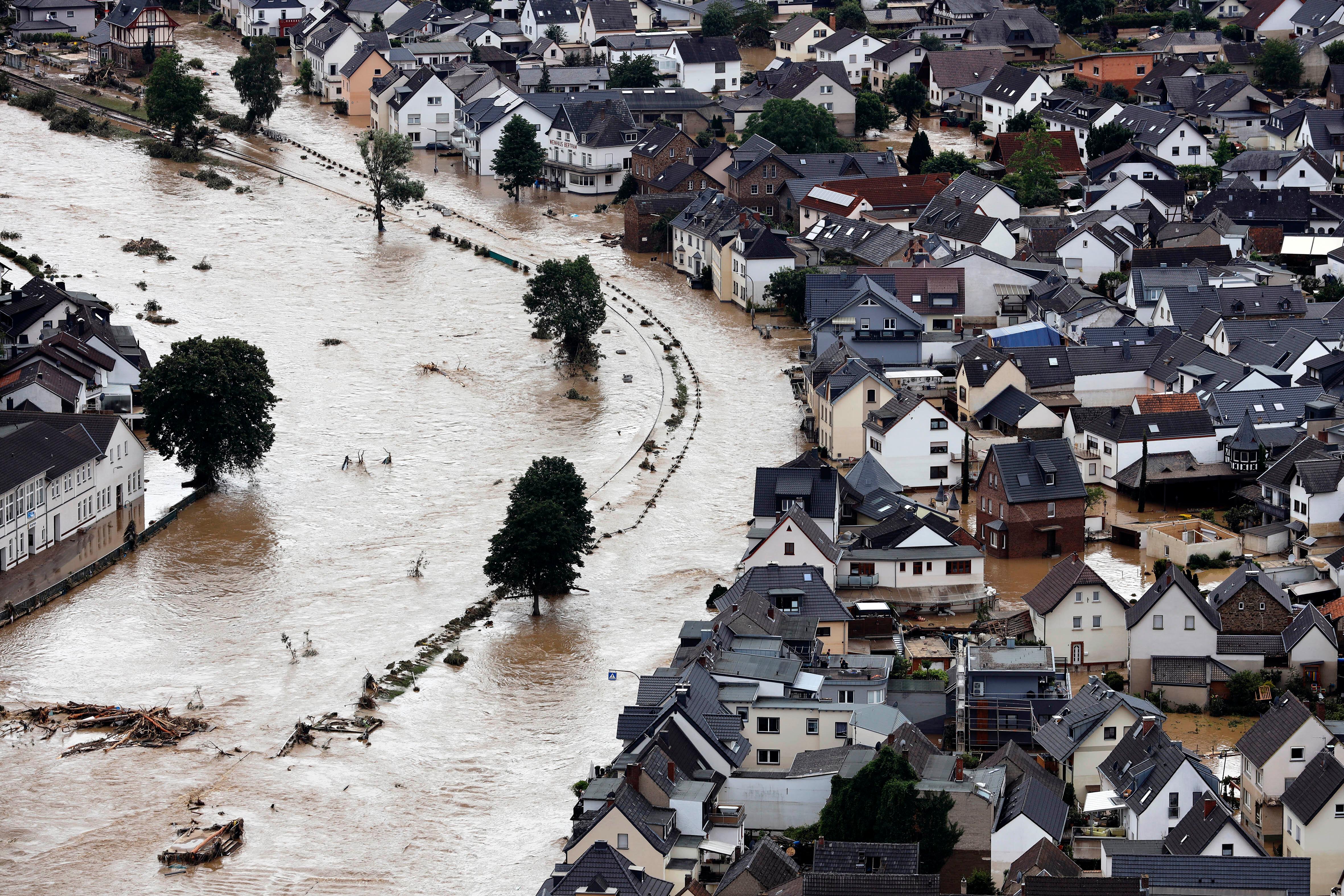 Flutkatastrophe: Klimawandel Machte Starkregen Wahrscheinlicher | BR24