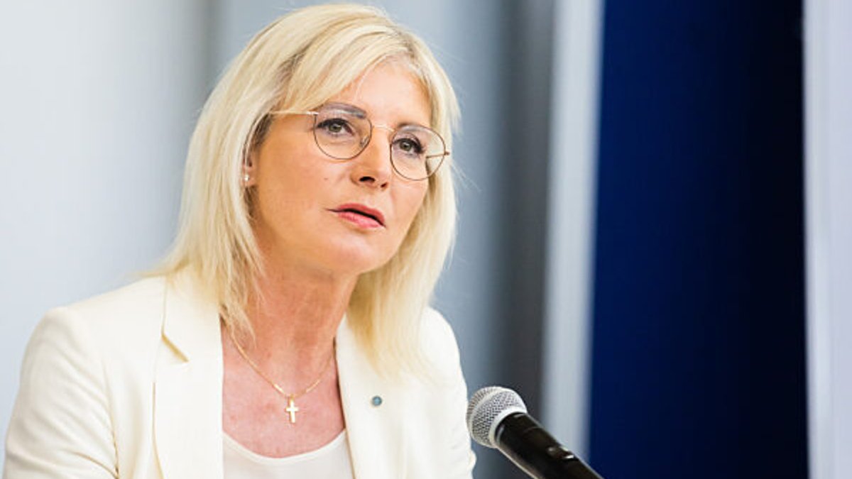 Sozialministerin Ulrike Scharf: Lange hatte sie sich gegen eine zentrale staatliche Anlaufstelle für Missbrauchsopfer gewehrt