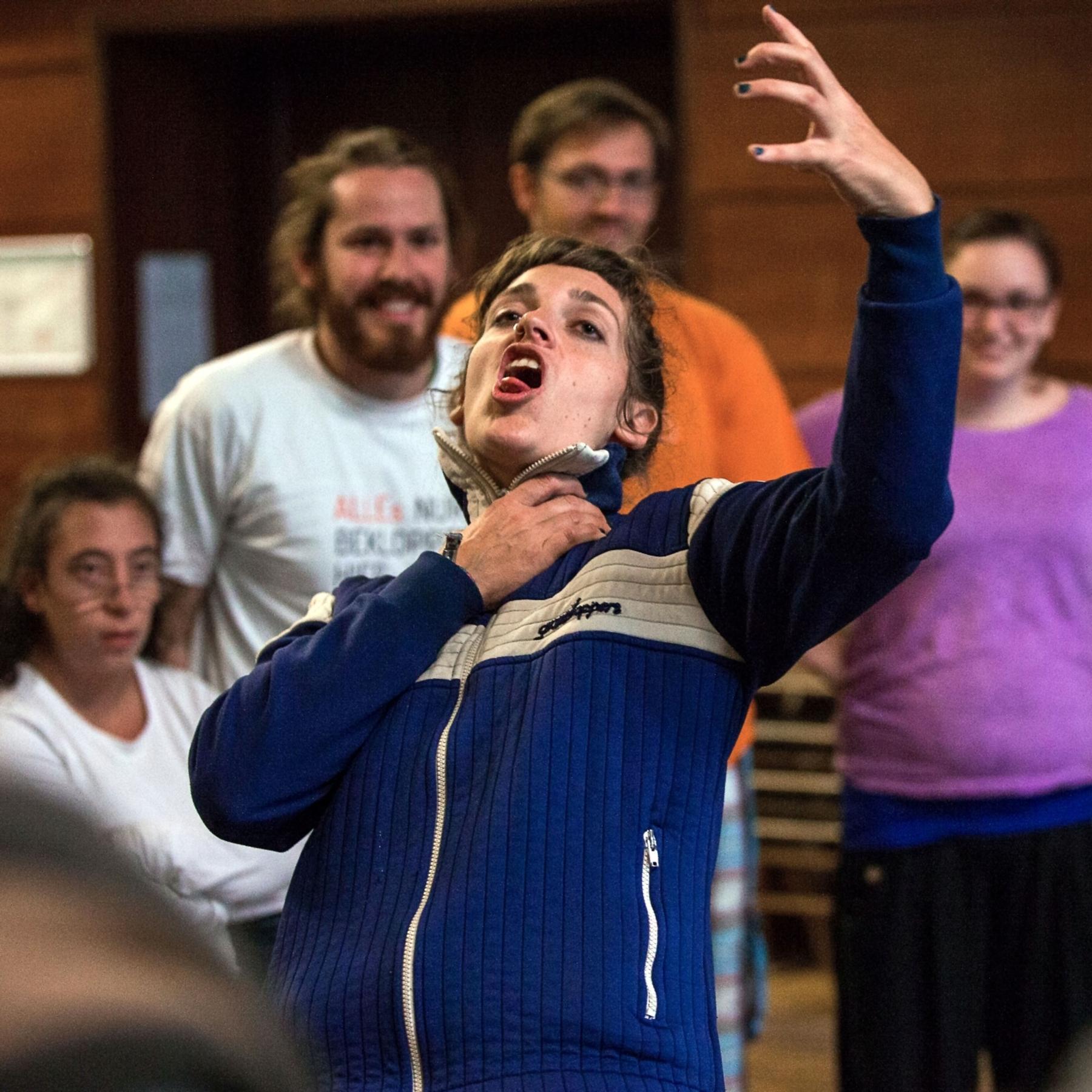 „All inclusive. Wie steht es um die Inklusion im Theater?“