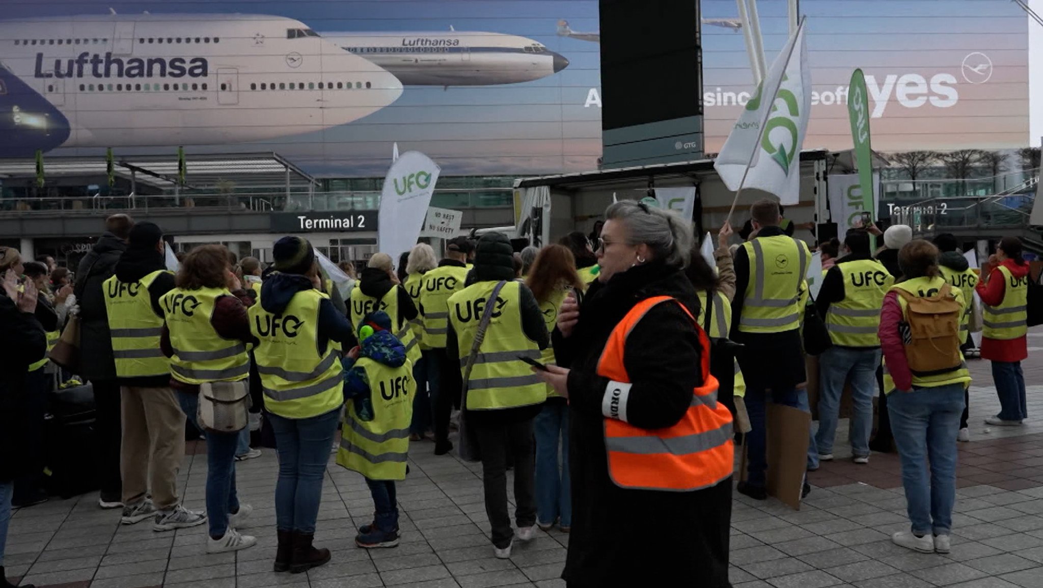 Lufthansa-Streik - 400 Flugausfälle allein in München