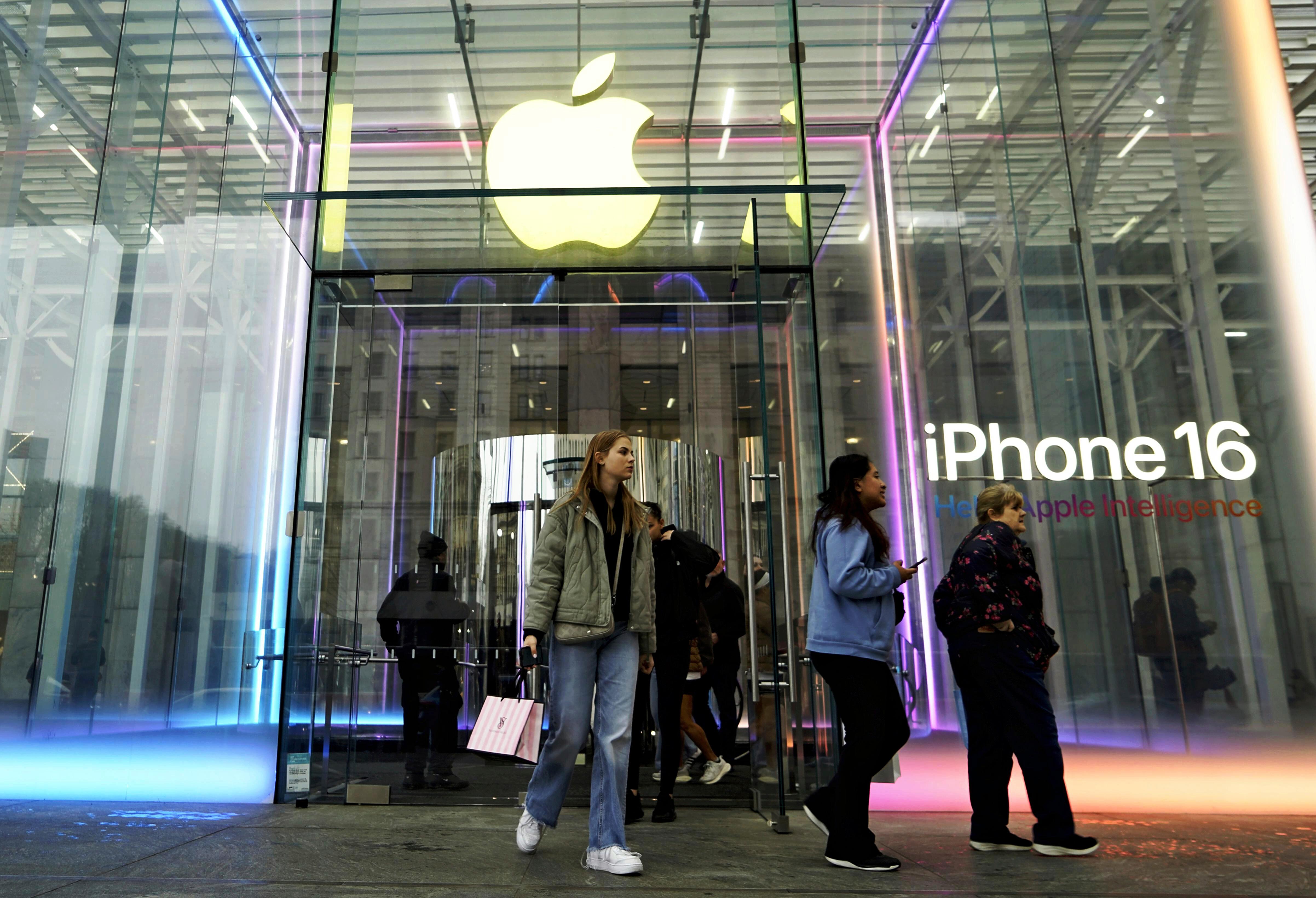 Eingang eines Apple Stores in New York