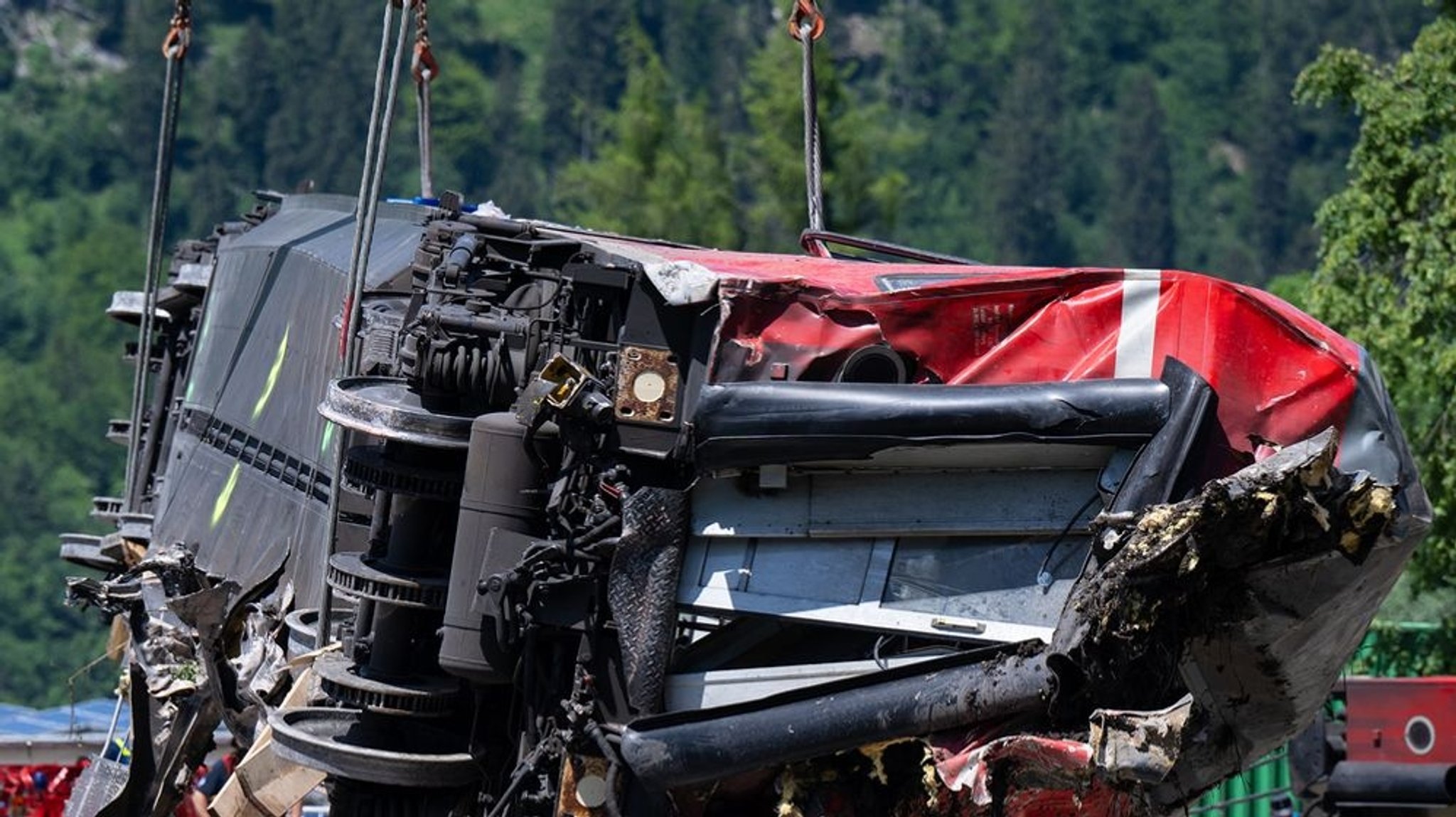 Anklage gegen drei Bahnmitarbeiter nach Garmischer Zugunglück