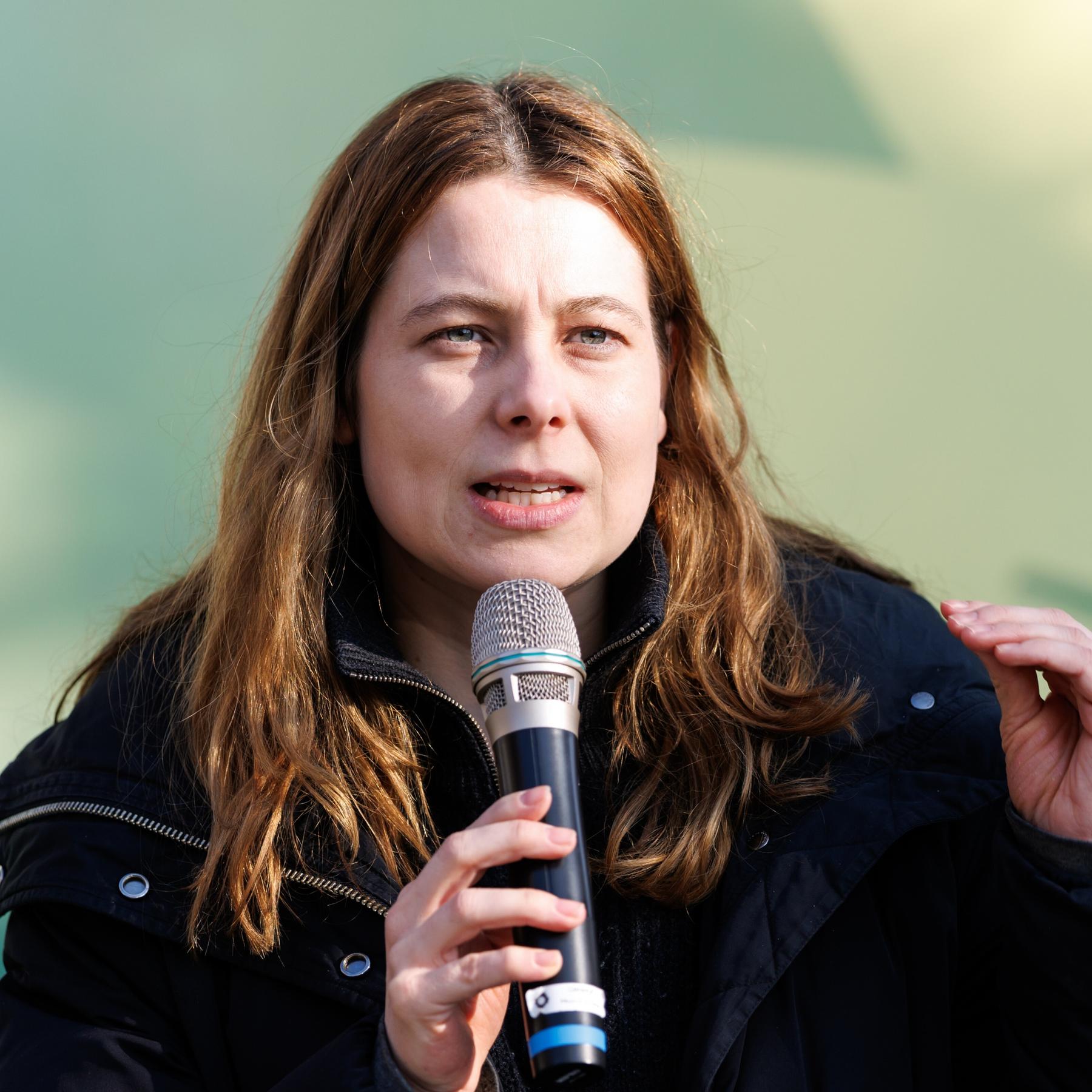 Haushalt 2025: Grünen-Politikerin Schäfer spricht von "Wortbruch"