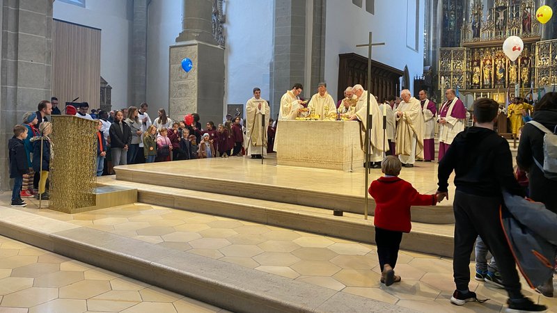 Eröffnungsgottesdienst im Eichstätter Dom | Bild: Daniela Olivares/BR Eröffnungsgottesdienst im Eichstätter Dom