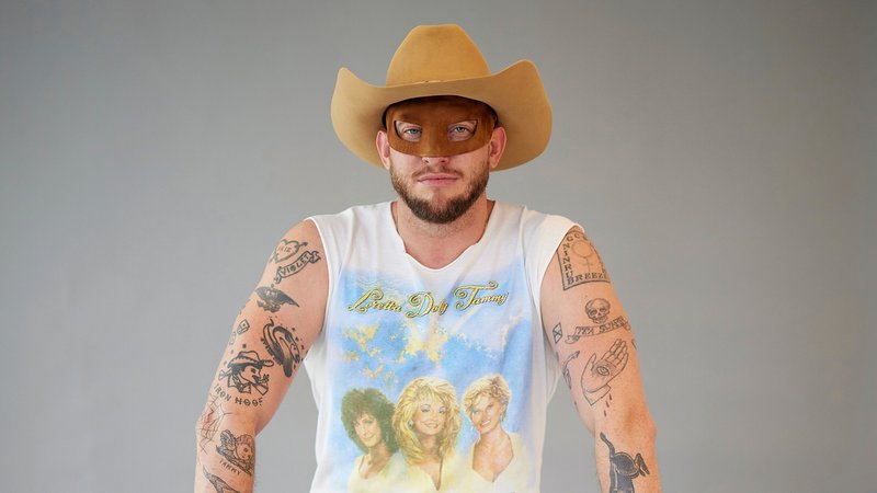 Der kanadische Country-Musiker Orville Peck | Bild: picture alliance / Matt Licari/Invision/AP | Matt Licari Der kanadische Country-Musiker Orville Peck