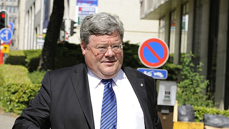 Reinhard Bütikofer | Bild: picture-alliance/ dpa | DB Olivier Papegnies Reinhard Bütikofer