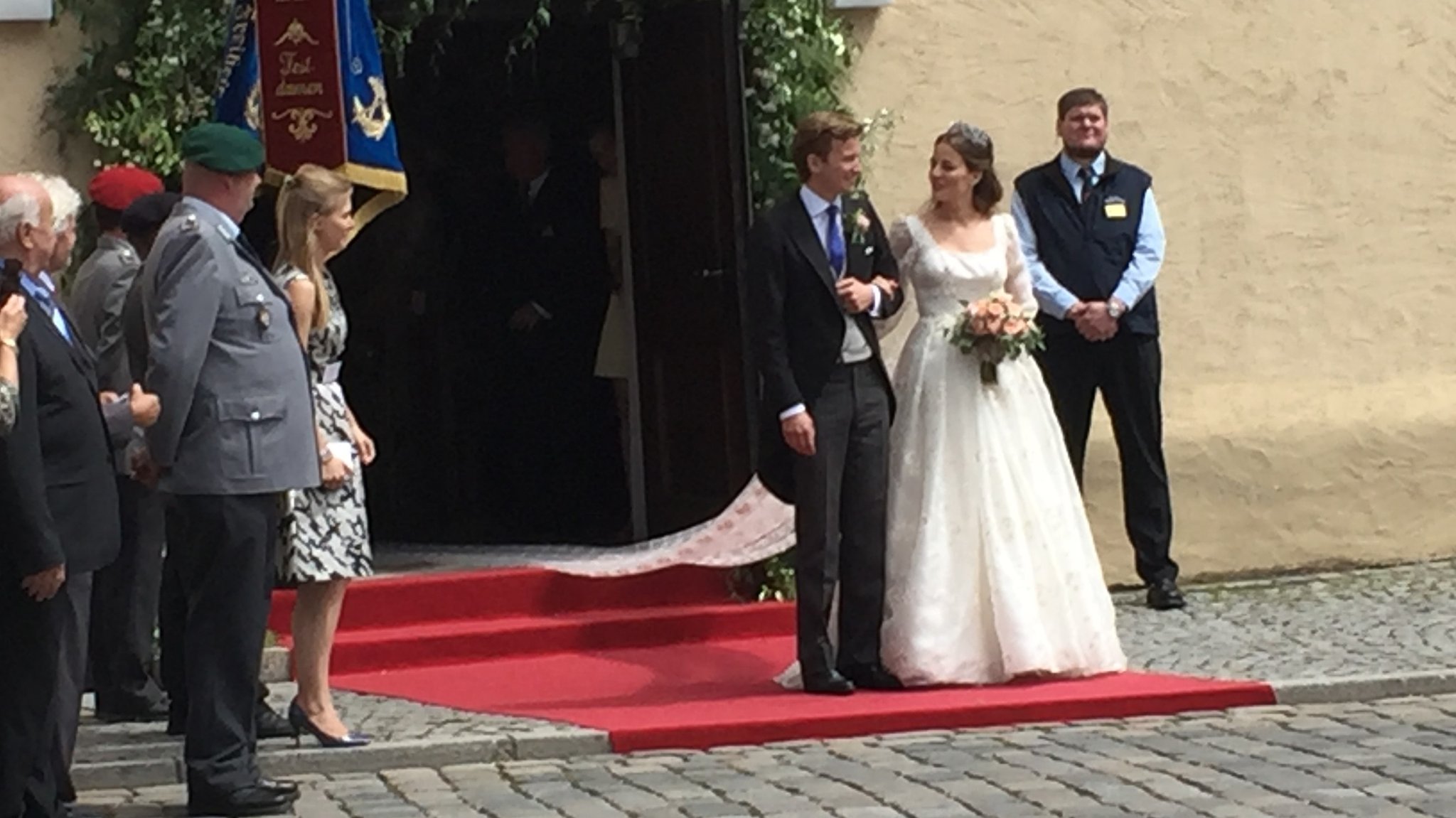 Vor fünf Jahren: Hochzeit von Cleo von Adelsheim und Franz-Albrecht zu Oettingen-Spielberg