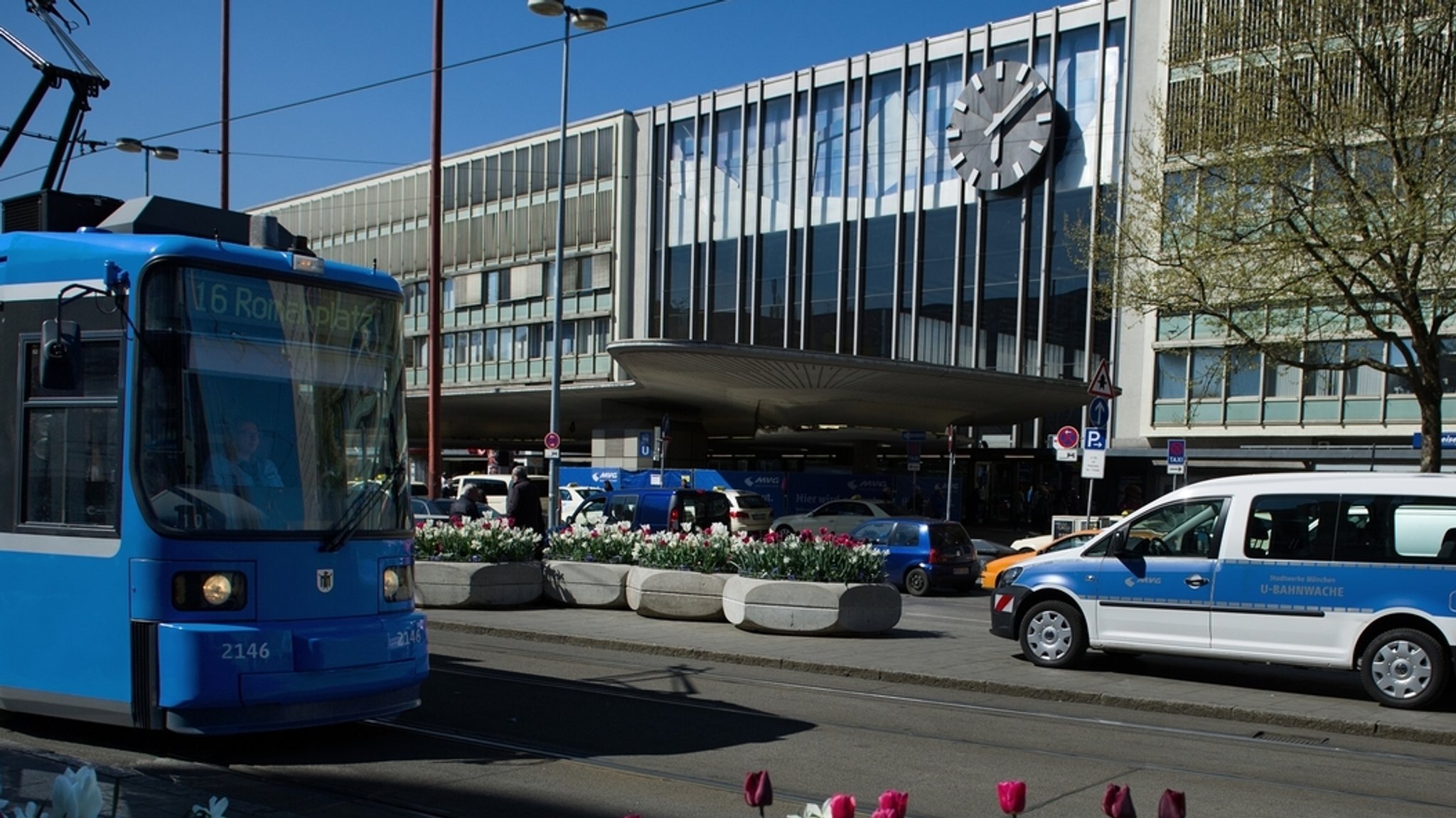 Rottweiler verletzt am Münchner Hauptbahnhof fünf Menschen