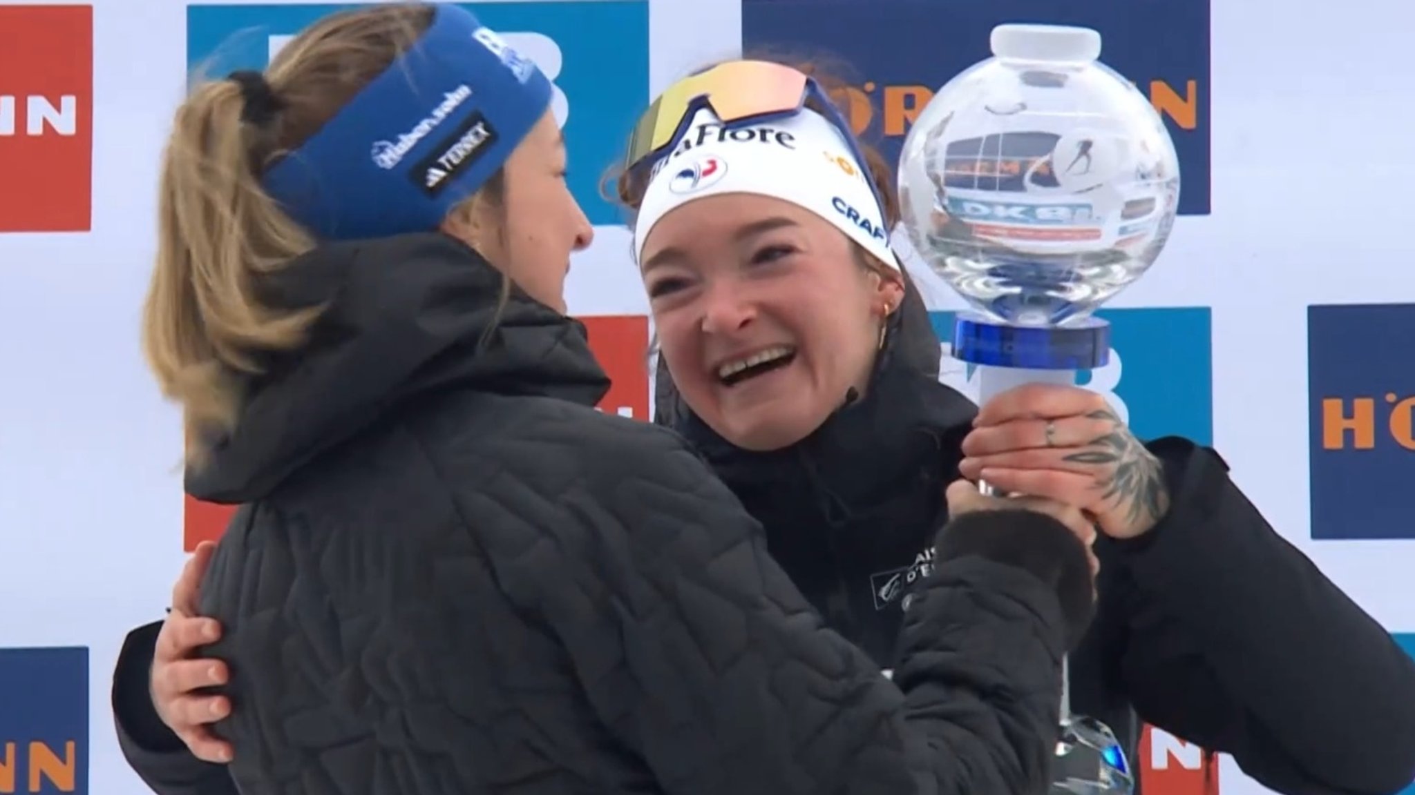 Franziska Preuß und Lou Jeanmonnot | Bild: BR24Sport Franziska Preuß und Lou Jeanmonnot