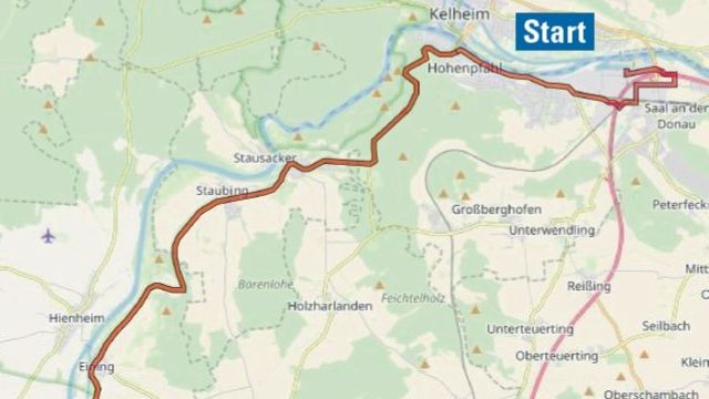 Die Strecke des Schwertransports führt von Kelheim über Weltenburg Staubing und Eining sowie über Bad Gögging zur Raffinerie nach Neustadt an der Donau.