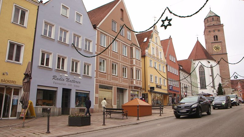 Stadtansicht von Donauwörth - weihnachtlich geschmückt