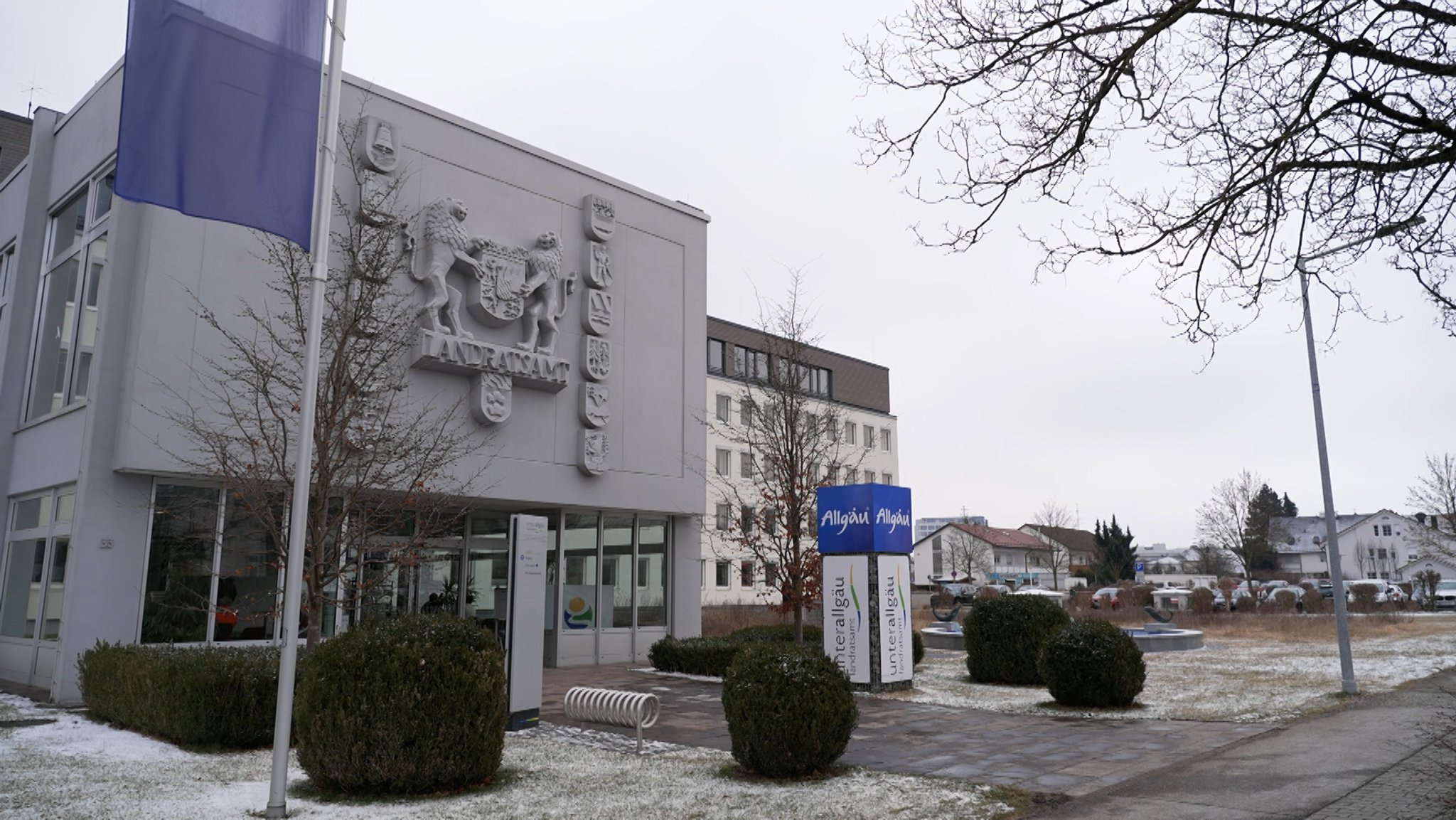 Bestechungsverdacht im Ausländeramt: Ermittlungen im Unterallgäu