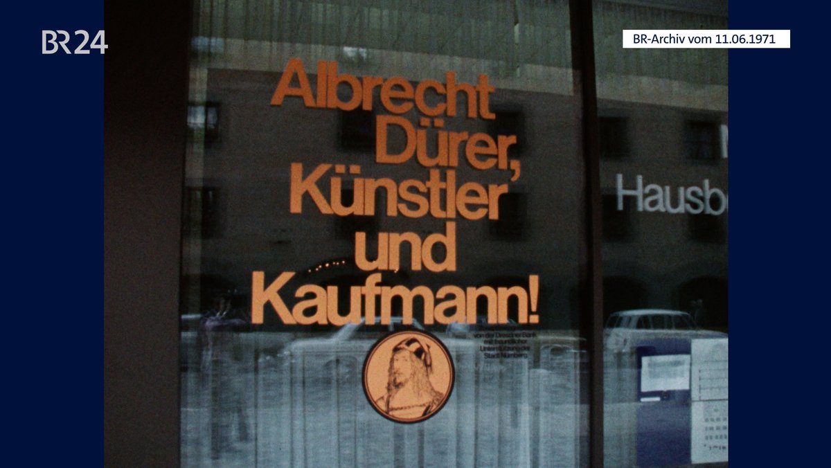 (Archivbild) Schaufenster mit Schriftzug "Albrecht Dürer, Künstler und Kaufmann!" | Bild: BR-Archiv (Archivbild) Schaufenster mit Schriftzug "Albrecht Dürer, Künstler und Kaufmann!"
