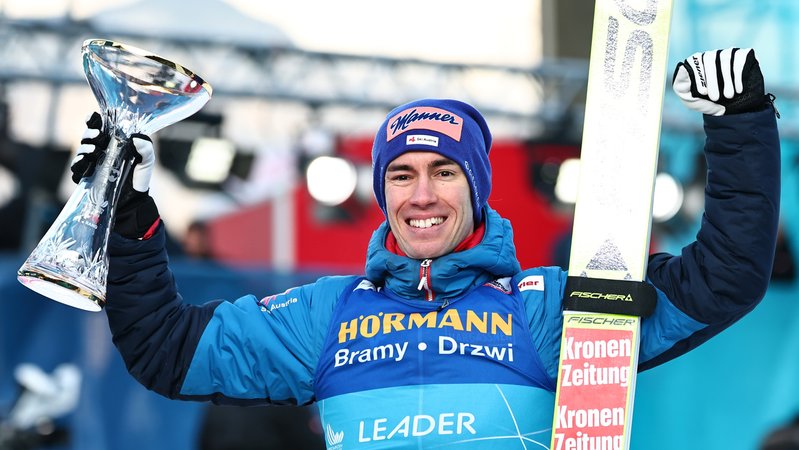 Skispringer Stefan Kraft in Innsbruck | Bild: picture-alliance/dpa Skispringer Stefan Kraft in Innsbruck