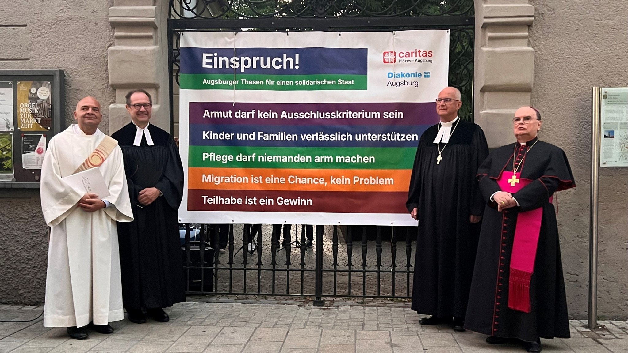 "Augsburger Thesen": Kirchen gegen Sozialkürzungen