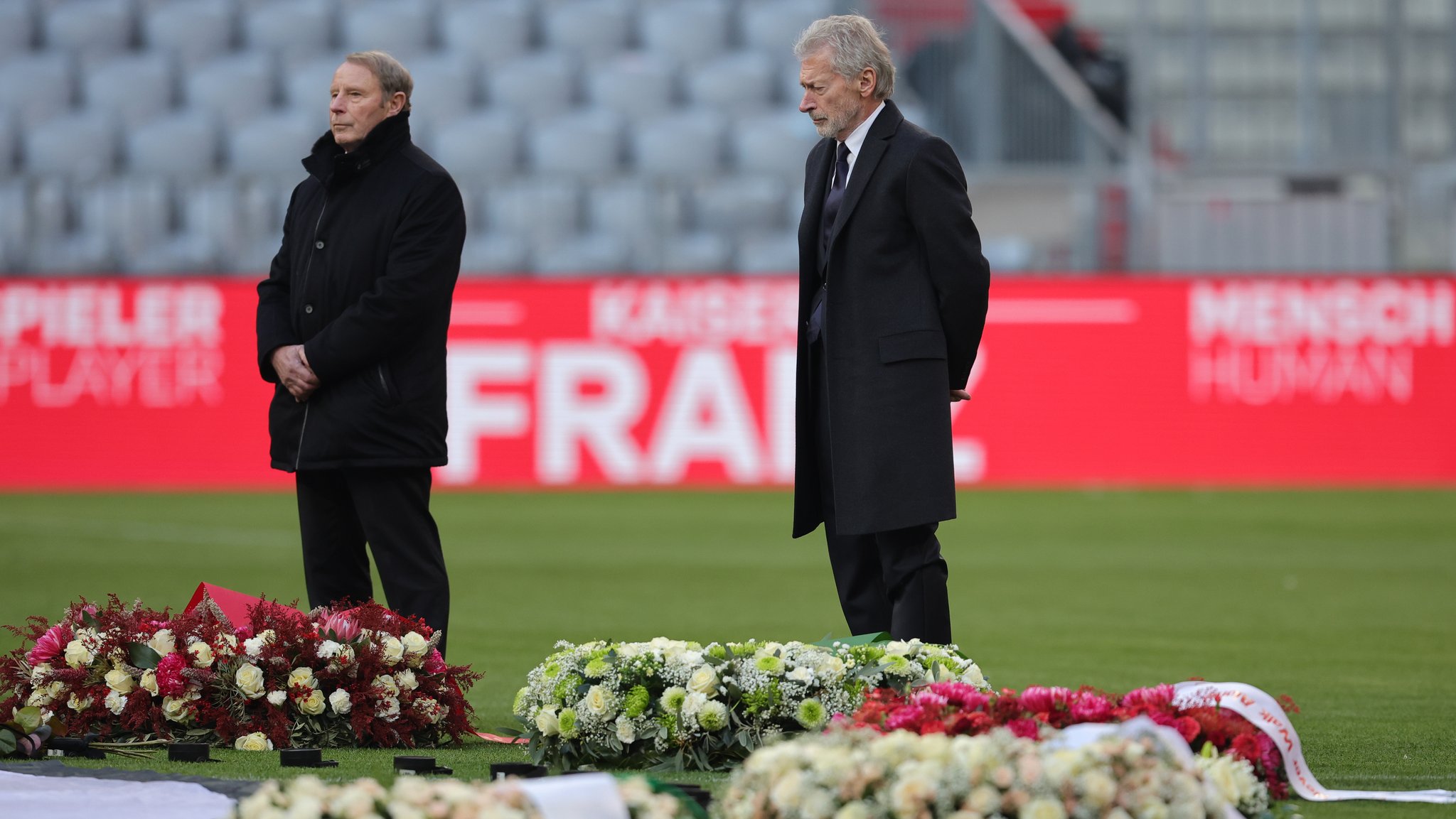 Berti Vogts und Paul Breitner bei der Gedenkfeier