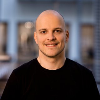 Jonas Wengert Jonas Wengert
