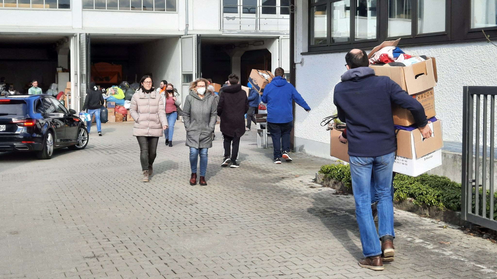 In Vilshofen haben die Menschen viele Spenden gebracht