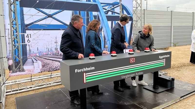 Der Ausbau der Bahnstrecke zwischen Nürnberg und Bamberg ist ein großes Stück vorangekommen. | Bild: BR/Claudia Grimmer Der Ausbau der Bahnstrecke zwischen Nürnberg und Bamberg ist ein großes Stück vorangekommen.