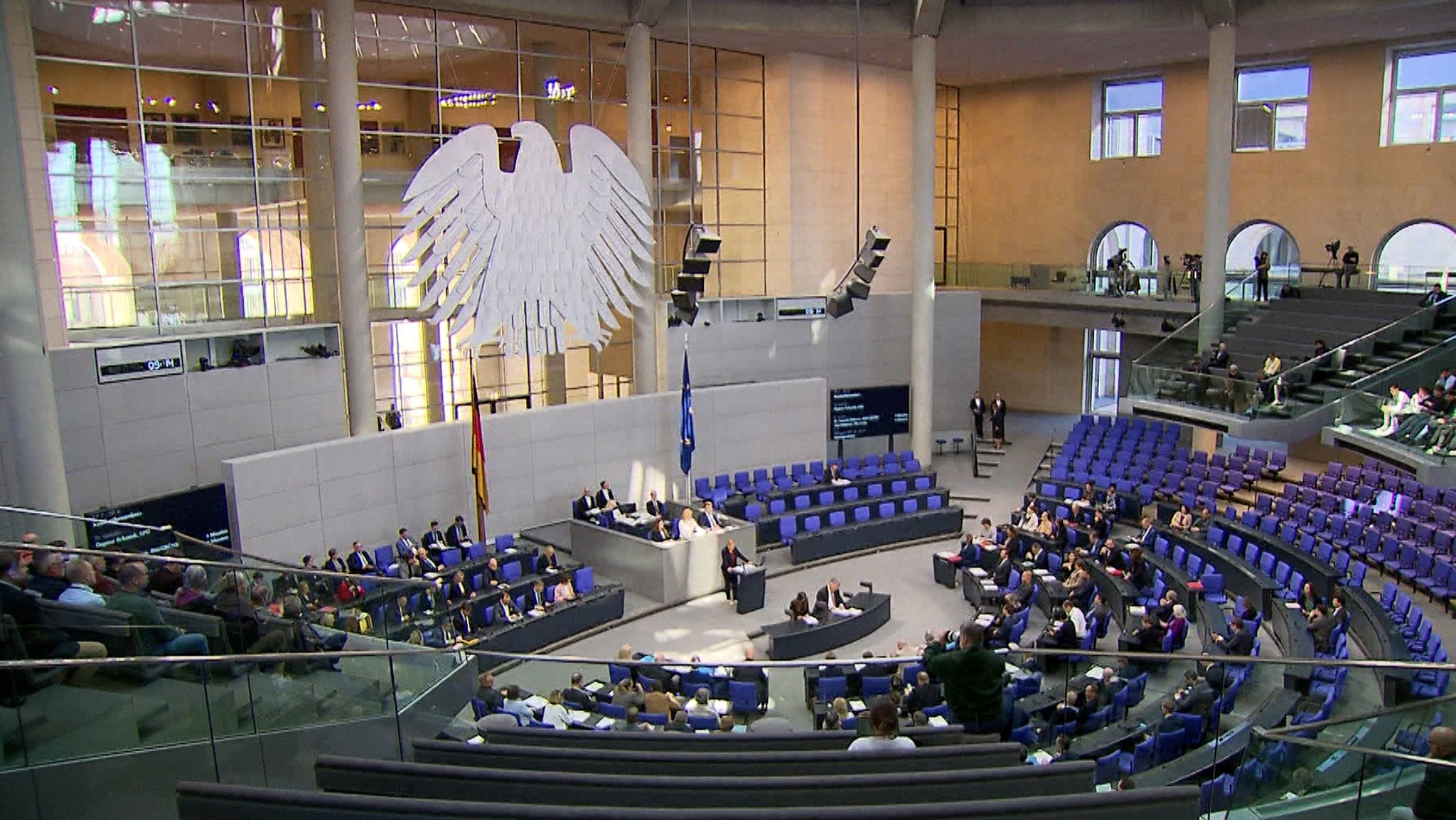 In Berlin ist ein Streitthema der Koalition abgeräumt worden: Die Diätenerhöhung für die Bundestagsabgeordneten.