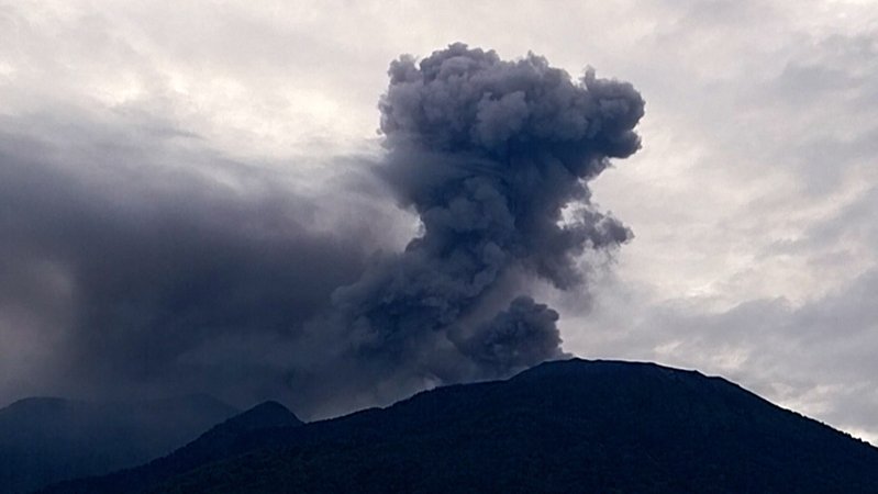 Vulkanausbruch in Indonesien: Mindestens elf Menschen starben, weitere wurden verletzt.