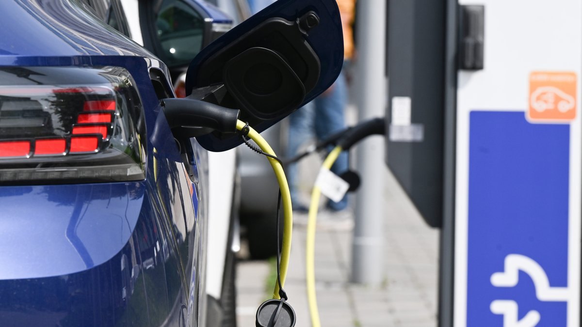 ADAC testet Autobahn-Ladesäulen: Viele mit schlechter Note