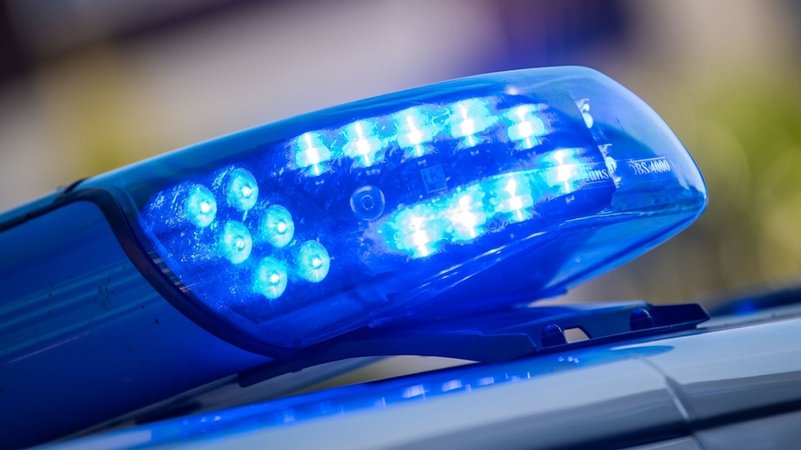 Polizei Symbolbild | Bild: dpa-Bildfunk/Lino Mirgeler Polizei Symbolbild