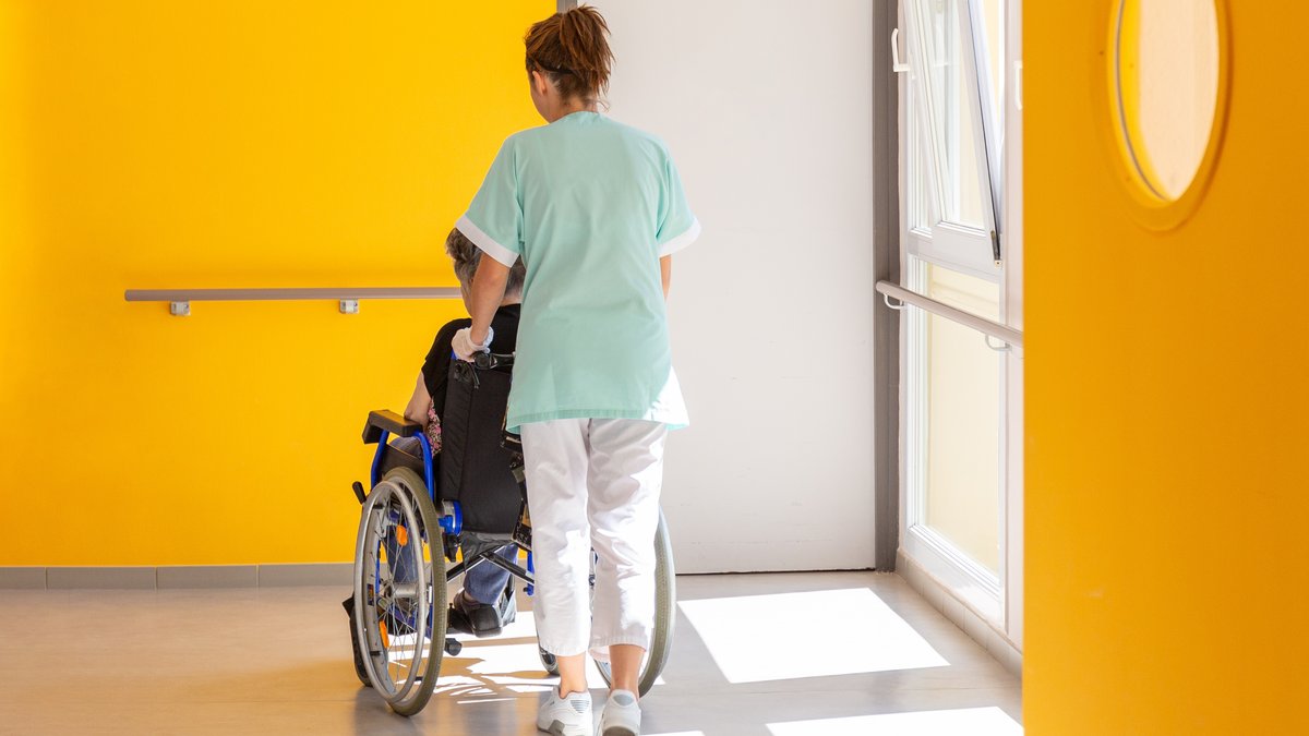 Demenz wird zur Herausforderung für Bayerns Krankenhäuser