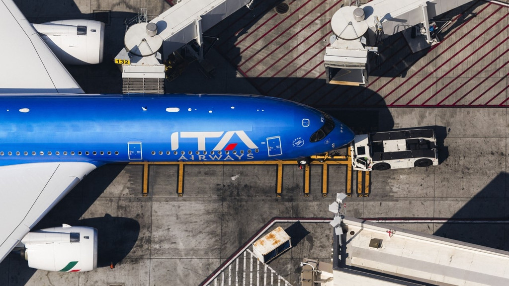 Lufthansa bietet für Beteiligung an AlitaliaNachfolgerin BR24