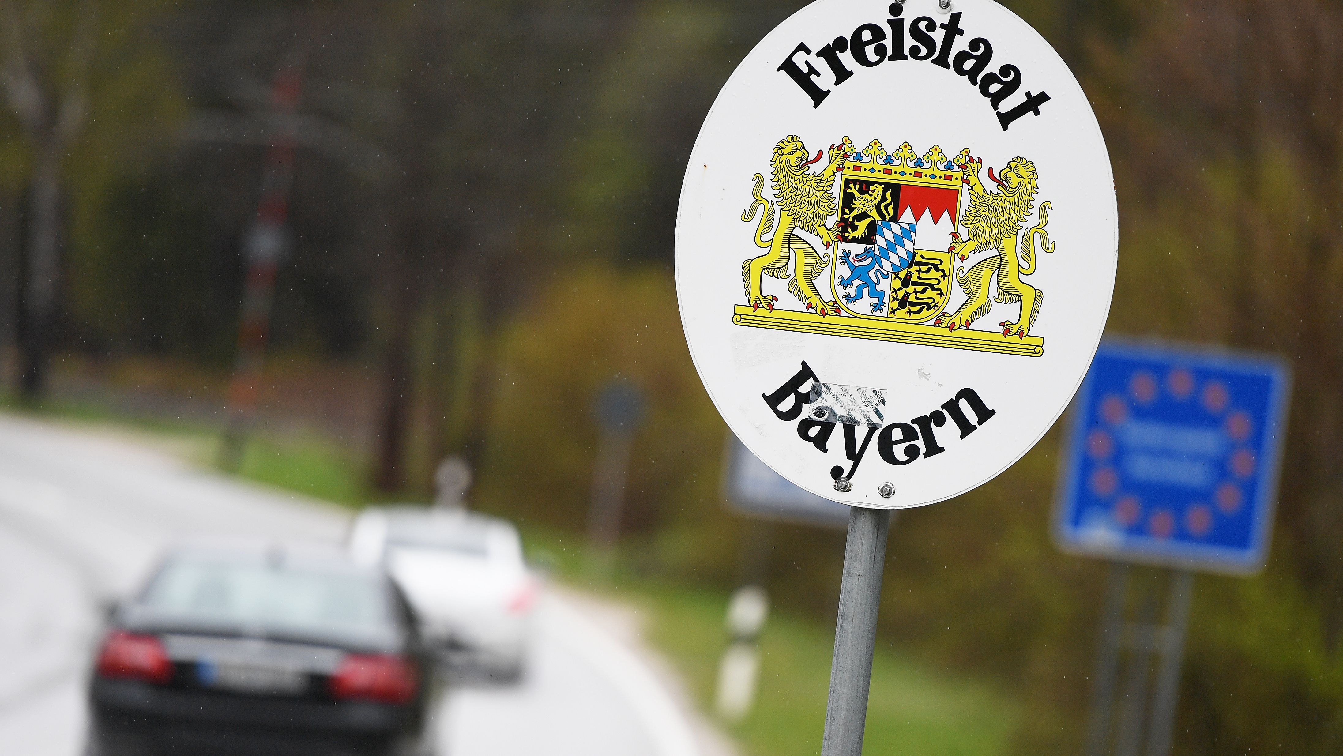 Grenz Anwohner Nutzen Neue Regeln Fur Abstecher Nach Osterreich Br24