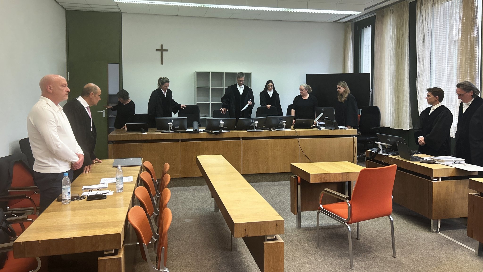 Seit zehn Jahren wird gegen Wolbergs ermittelt und prozessiert. Ihm werden Vorteilsnahme und Bestechlichkeit vorgeworfen.