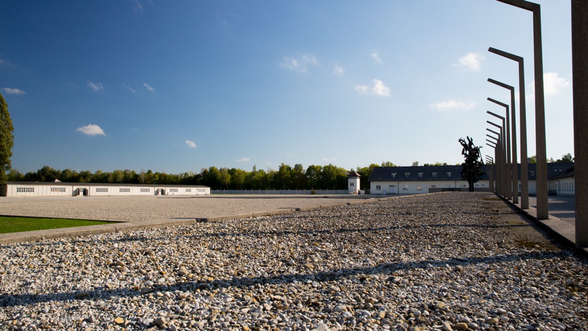 Appellplatz in der KZ-Gedenkstätte Dachau