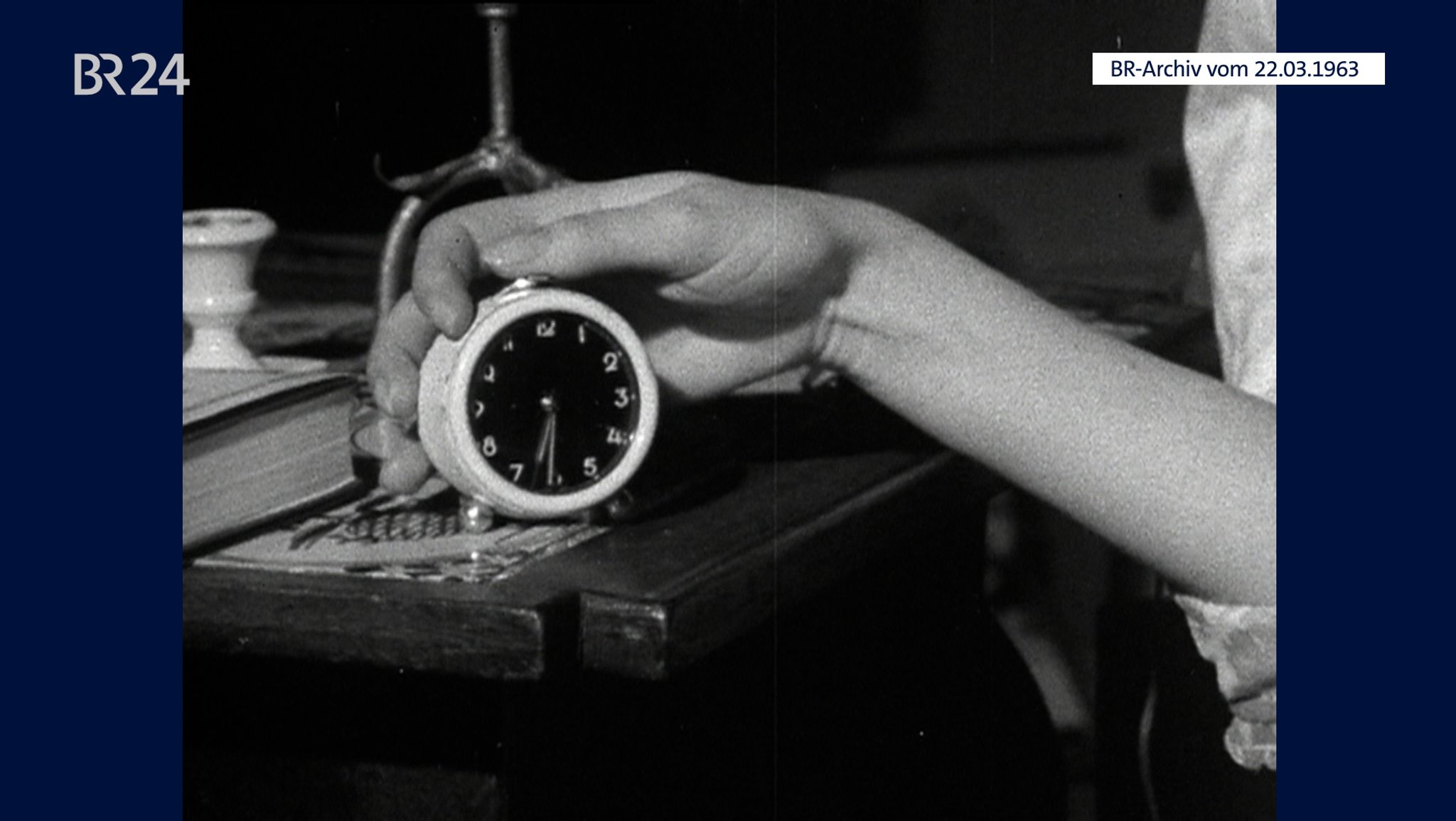 Uhr