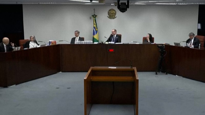 Blick in den Gerichtssaal. | Bild: Bayerischer Rundfunk 2025 Blick in den Gerichtssaal.