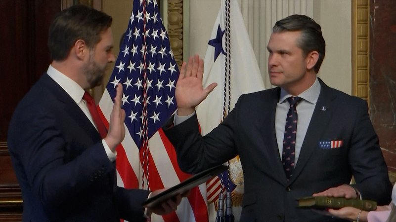 Vereidigung des US-Verteidigungsministers Pete Hegseth | Bild: Bayerischer Rundfunk 2025 Vereidigung des US-Verteidigungsministers Pete Hegseth