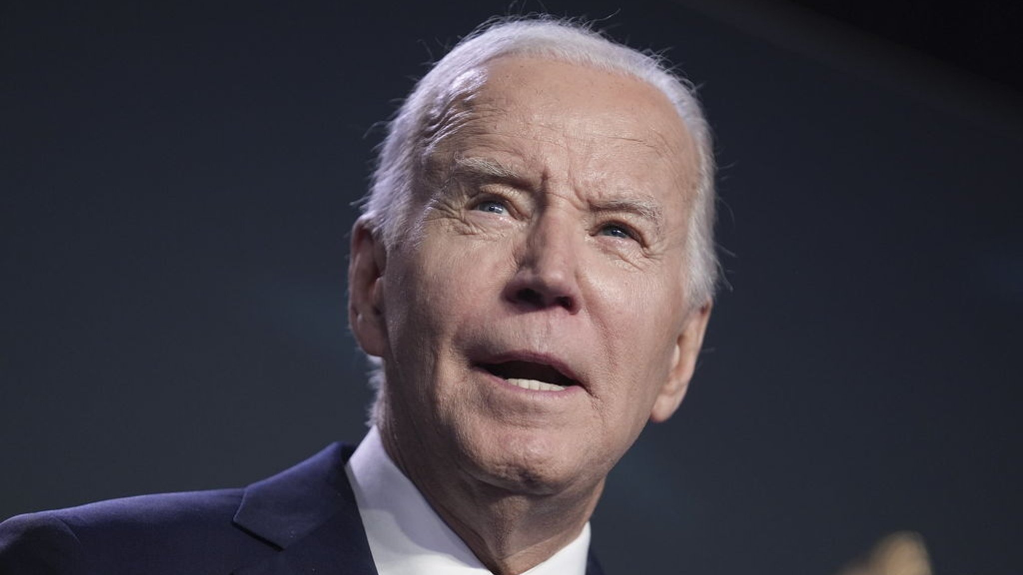 12.02.2024, USA, Washington D.C.: Joe Biden, Präsident der USA, hält eine Rede vor der National Association of Counties Legislative Conference. Foto: Evan Vucci/AP/dpa +++ dpa-Bildfunk +++