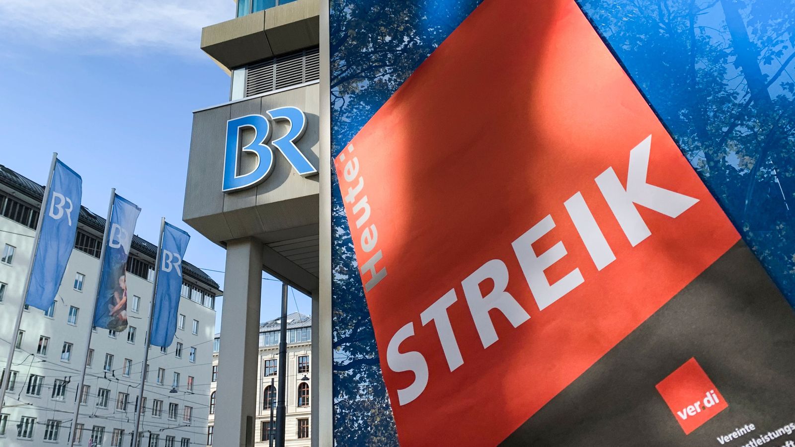 Unions call for warning strike at Bavarian Broadcasting