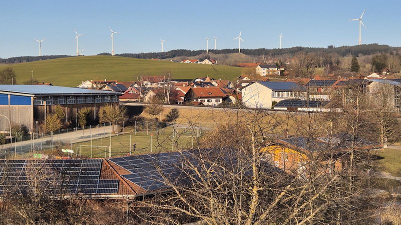 Blick auf die Gemeinde Wildpoldsried im Oberallgäu | Bild: BR/ Christian Hammer Blick auf die Gemeinde Wildpoldsried im Oberallgäu