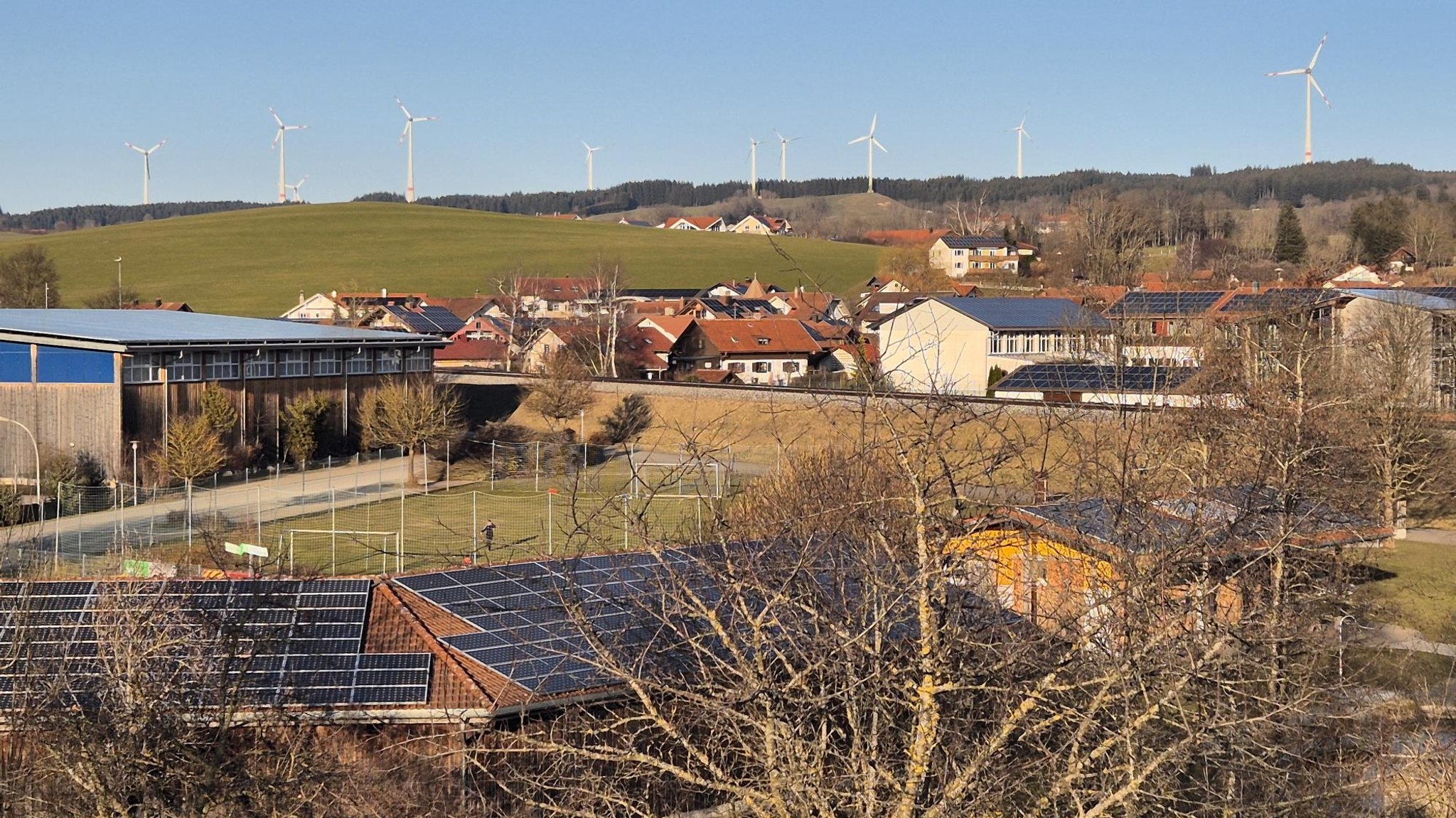 Blick auf die Gemeinde Wildpoldsried im Oberallgäu