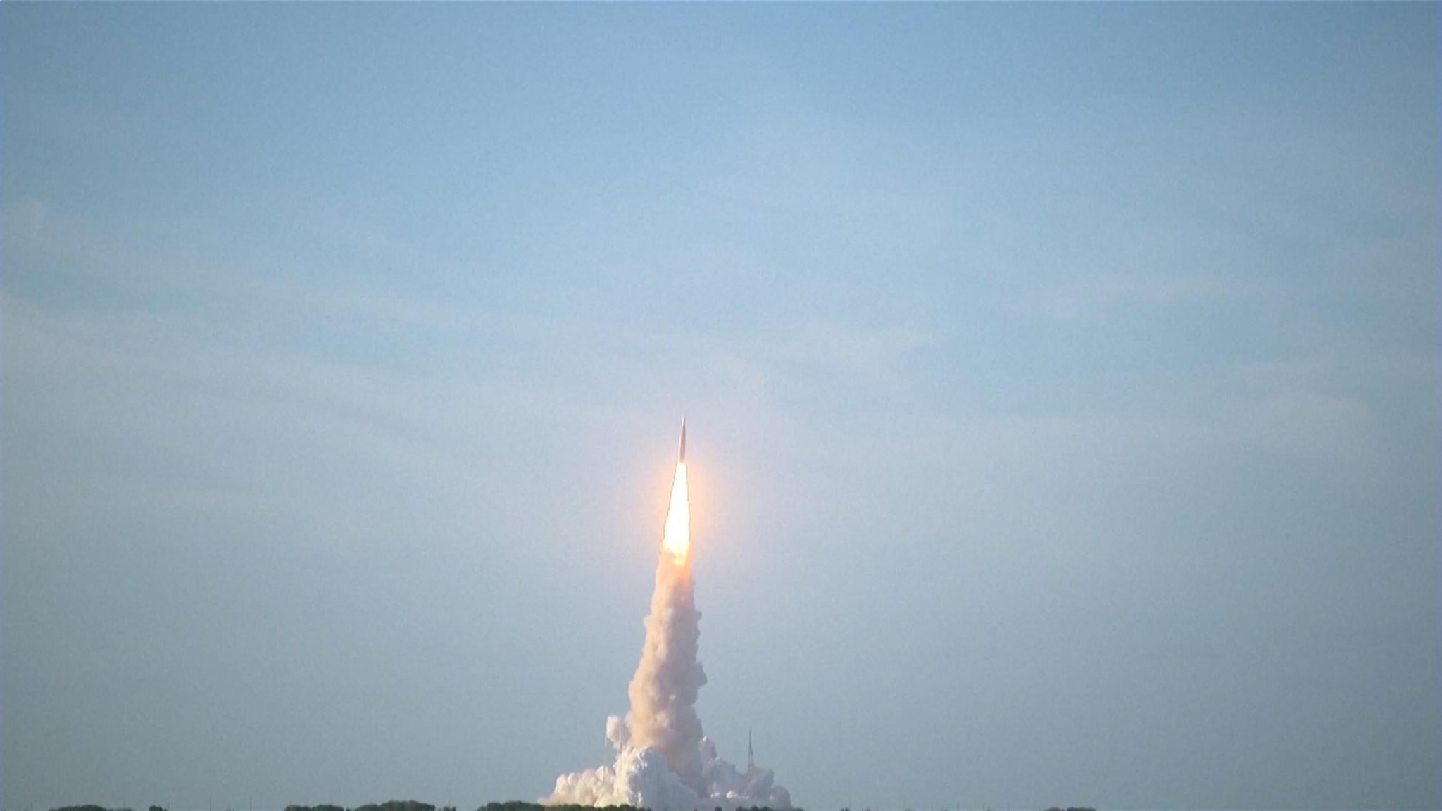 "Artemis 2"-Trägerrakete startet vom Weltraumbahnhof Cape Canaveral in Florida