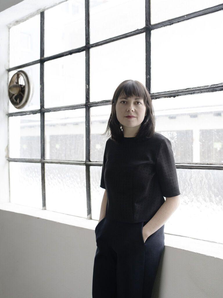 Die Autorin Dana von Suffrin