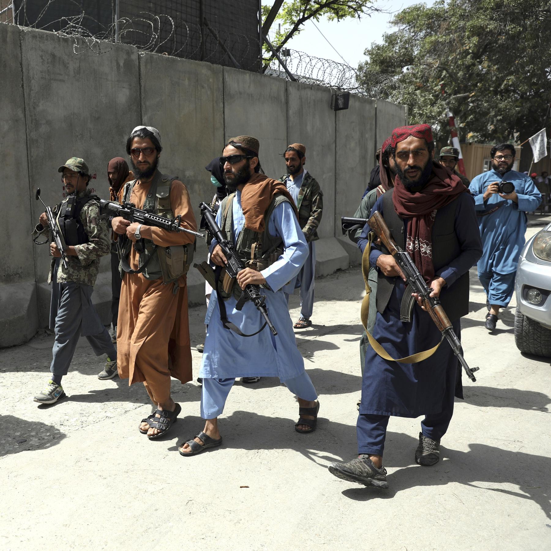 Wie hat sich Afghanistan nach der Machtübernahme der Taliban entwickelt?