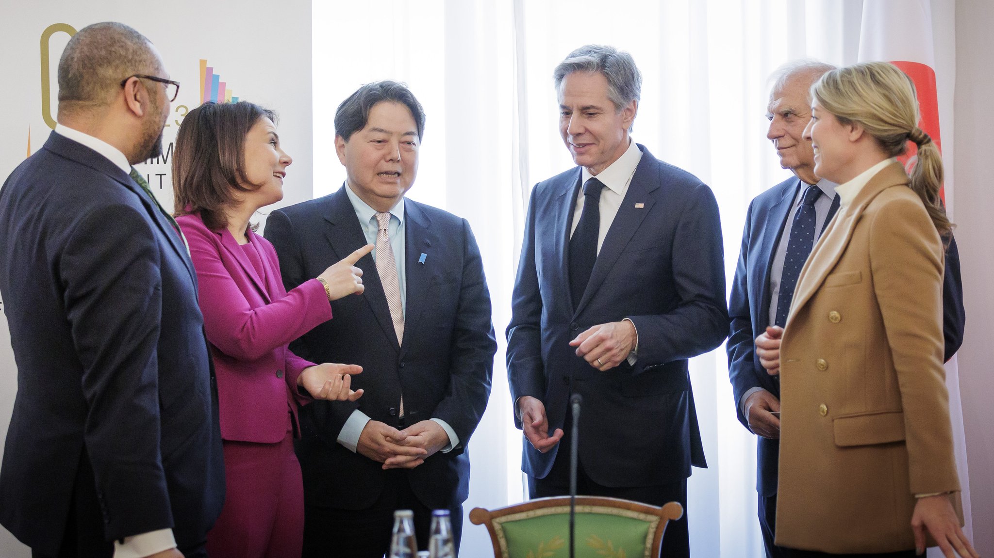 (v.l.n.r.) James Cleverly, Britischer Außenminister, Annalena Baerbock (Buendnis 90/Die Gruenen), Bundesaußenministerin, Yoshimasa Hayashi, Außenminister von Japan, Antony Blinken, Außenminister der Vereinigten Staaten von Amerika, Melanie Joly, Außenministerin von Kanada, und Josep Borrell, Hoher Vertreter der EU für Außen- und Sicherheitspolitik