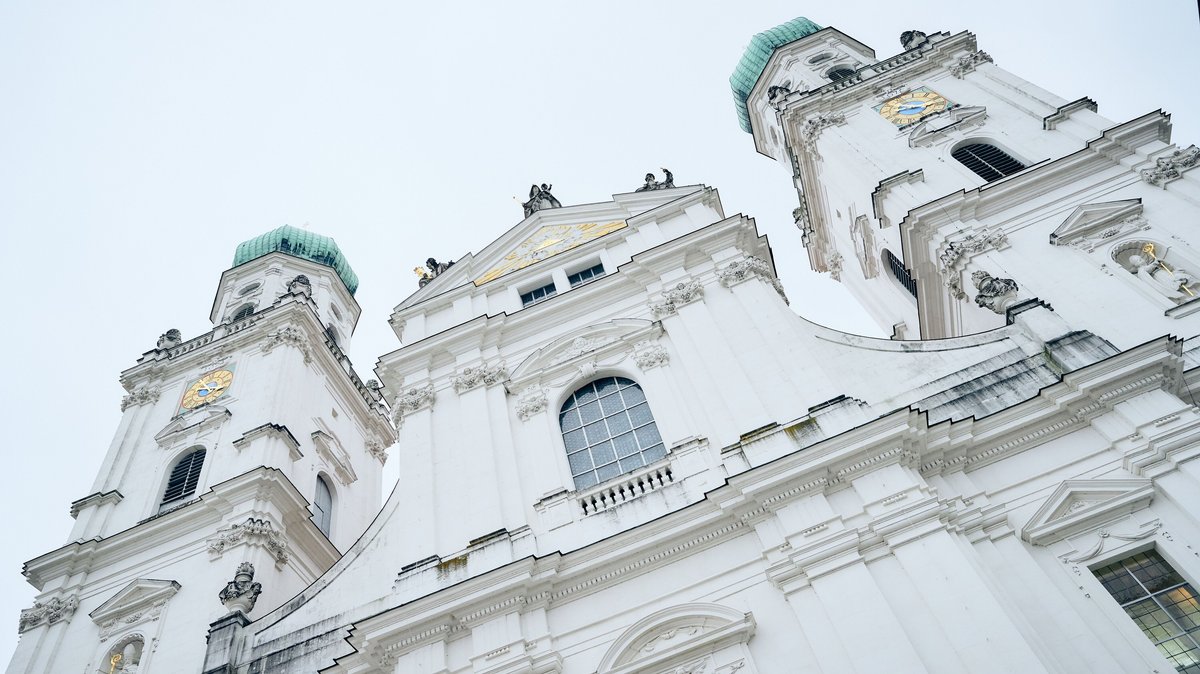 Missbrauchsgutachten Bistum Passau: Mindestens 672 Betroffene