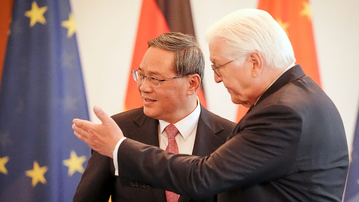 In Zeiten heftiger Spannungen zwischen dem Westen und China ist der chinesische Ministerpräsident Li Qiang zu Gast in Deutschland.