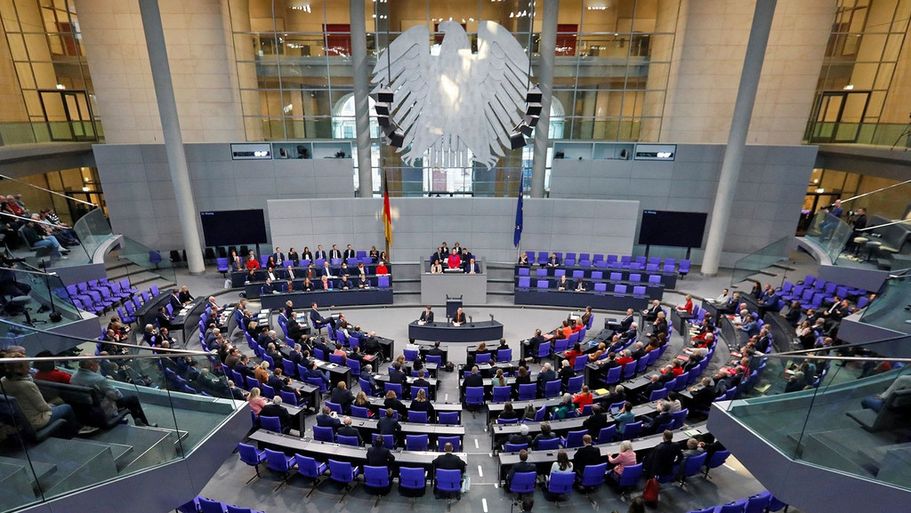 Bundestag beschließt Energiepreisbremsen