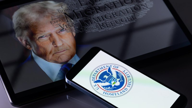 Symbolbild: US-Visa | Bild: picture alliance / Sipa USA | Jonathan Raa Symbolbild: US-Visa