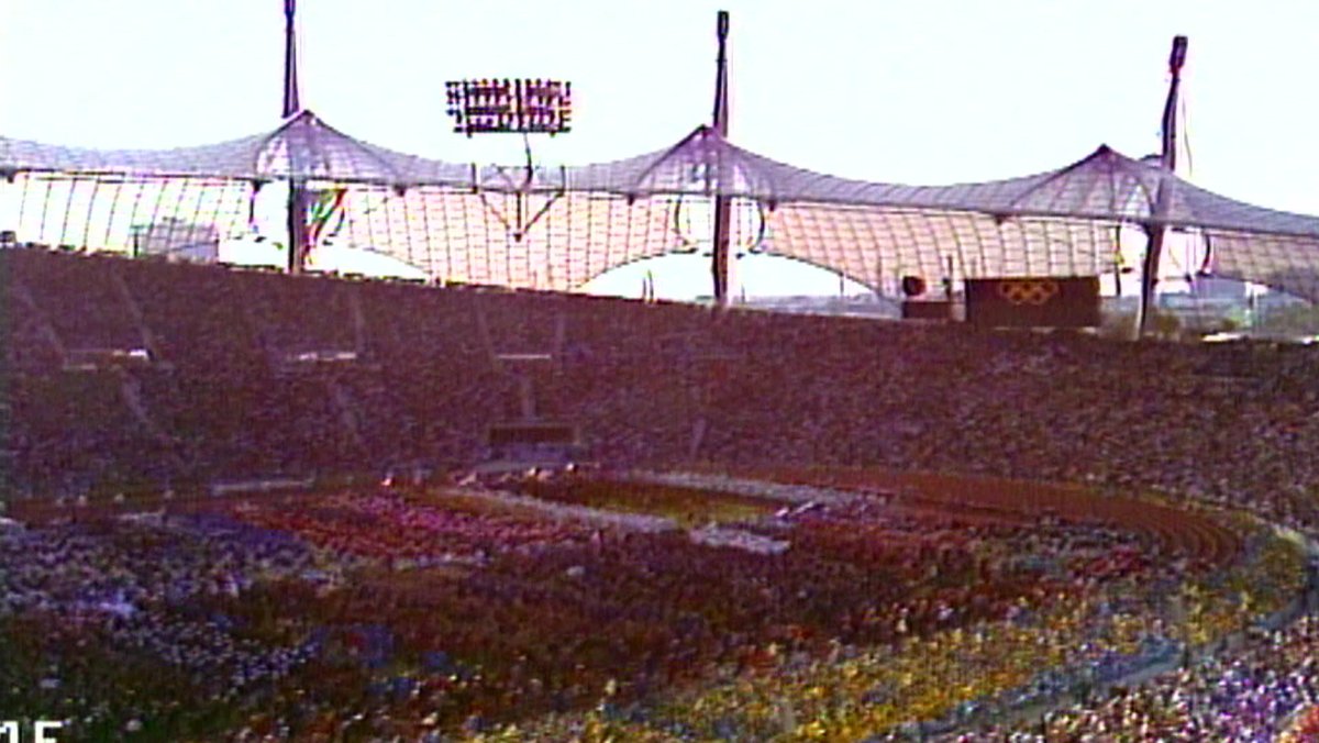 Das Münchner Olympiastadion - 1972 Mittelpunkt der Spiele und bis heute als Veranstaltungsort genutzt